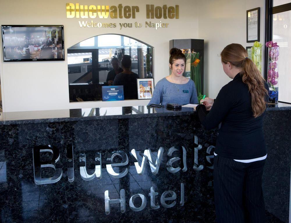 Bluewater Hotel เนเปียร์ ภายนอก รูปภาพ